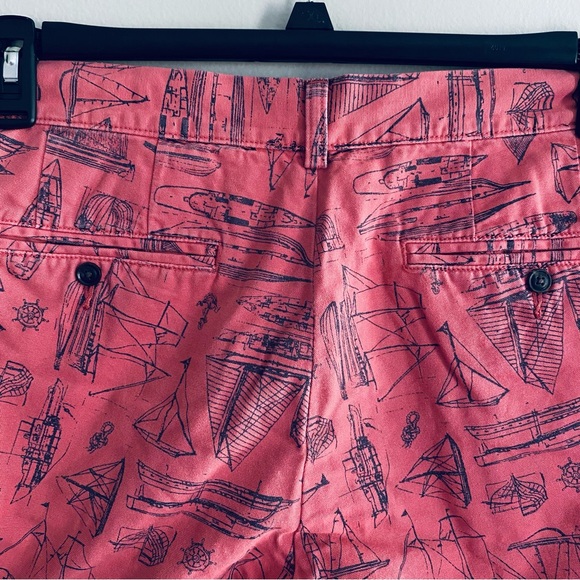 Polo Ralph Lauren Men's Pink & Blue Boat Print Classic Fit 9 Shorts Size 32 - Picture 11 of 12
